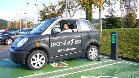 TECNALIA desarrolla un sistema de recarga inalámbrica para coches eléctricos