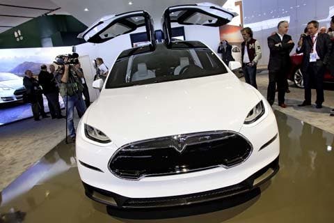Tesla Model X Crossover, nuevo interior revelado en el Salón de Detroit 2013