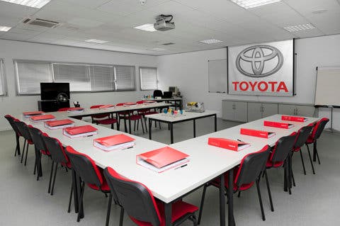 Toyota estrena un nuevo Centro de Formación en España