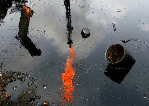 ¿Por qué al petróleo le llamamos crudo?