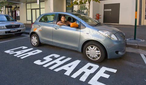 El 'carsharing' genera un ahorro de 1.500 euros anuales