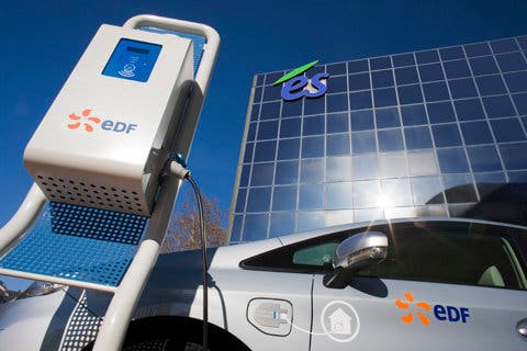 Los coches híbridos enchufables reducen el consumo un 46%