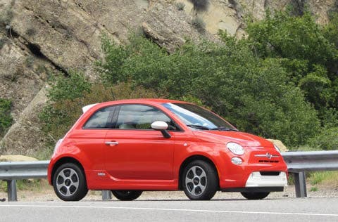 Fiat anuncia los precios del 500e eléctrico para EE.UU.