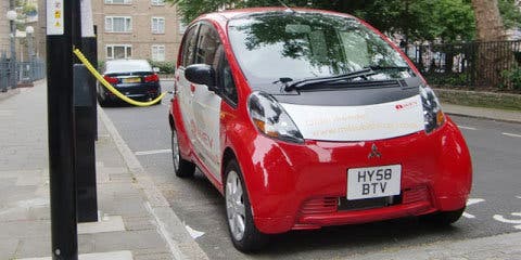Nueva York se pone las pilas para recargar coches eléctricos
