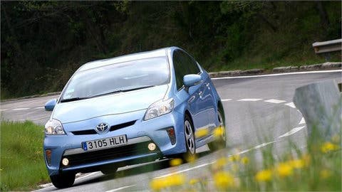 Los coches híbridos están al alza en España