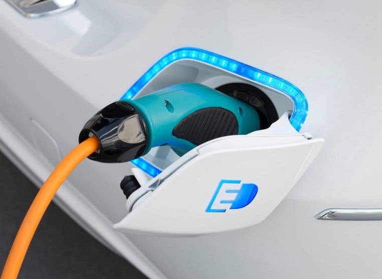 Regulada la infraestructura para la recarga de vehículos eléctricos