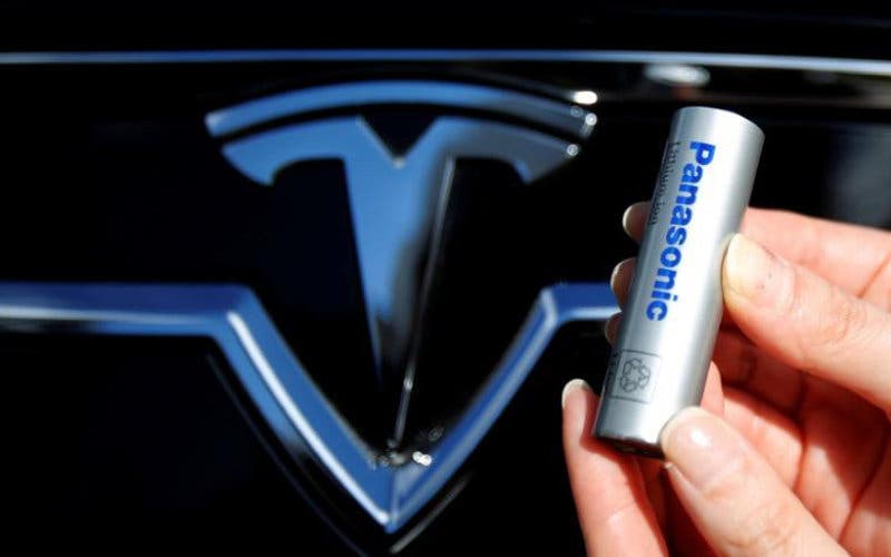 tesla-panasonic