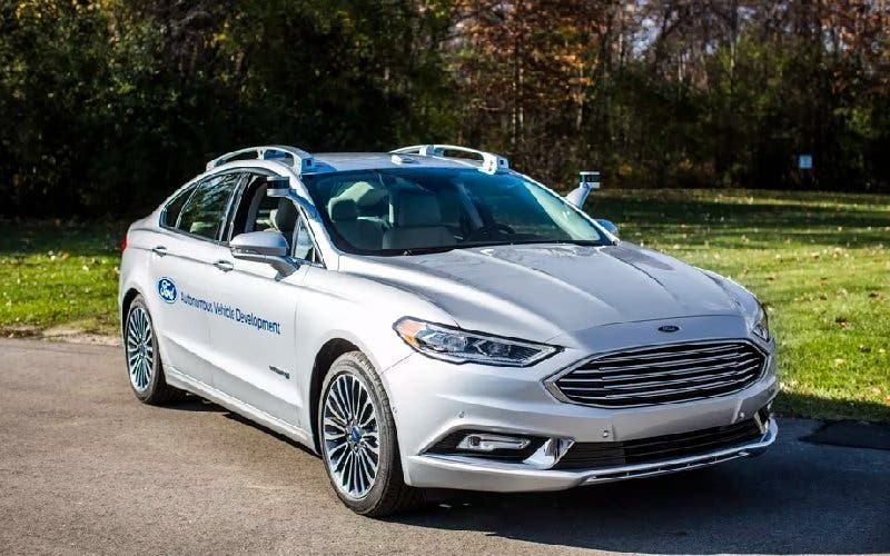 Ford Fusion Autonomo