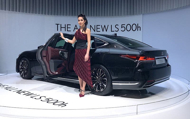 lexus-1