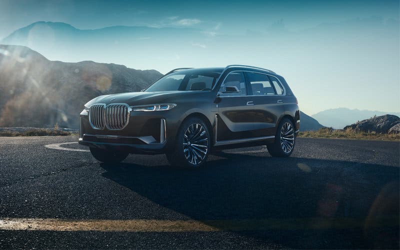 BMW Concept X7 i Performance