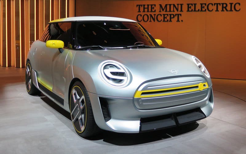 mini-electric-concept-frankfurt-2017-hye