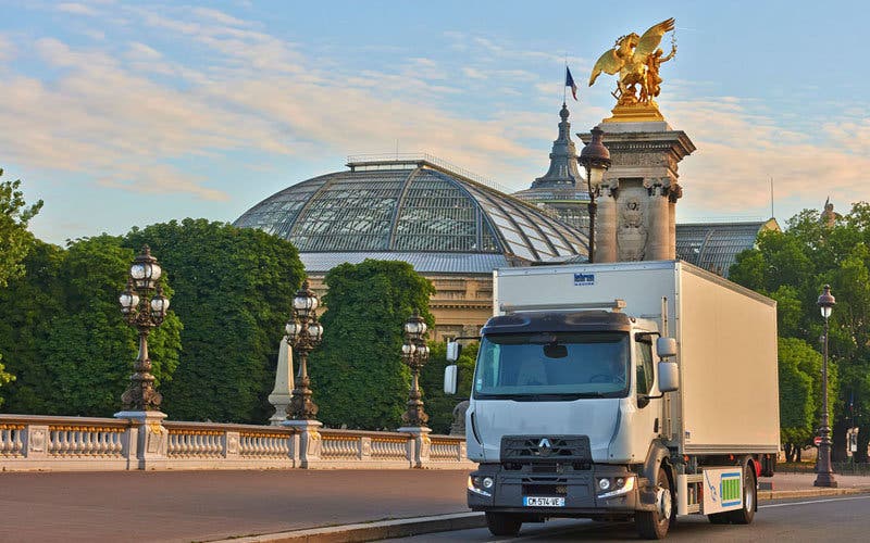 2__renault_trucks_d_100p100_electrique_guerlain_8