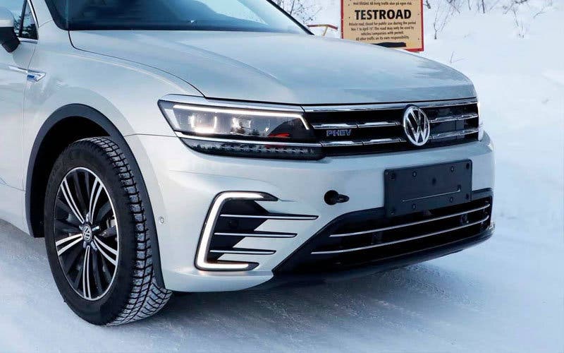 vw-tiguan-phev-spy-photo