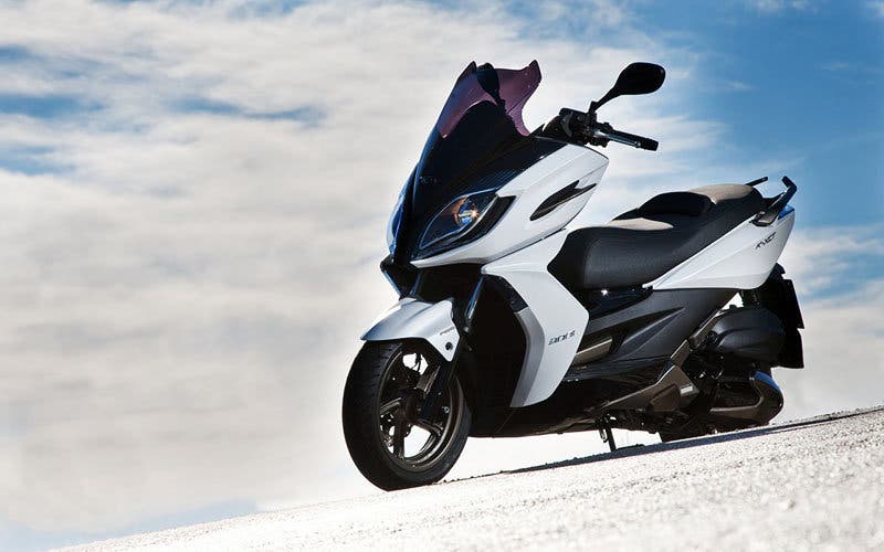 kymco-k-xct-300i-abs-2014-01