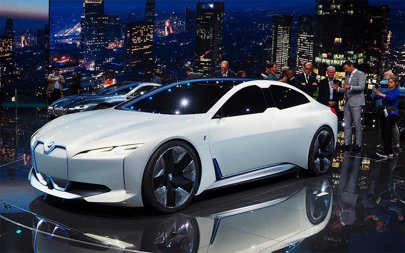 bmw-vision-salon