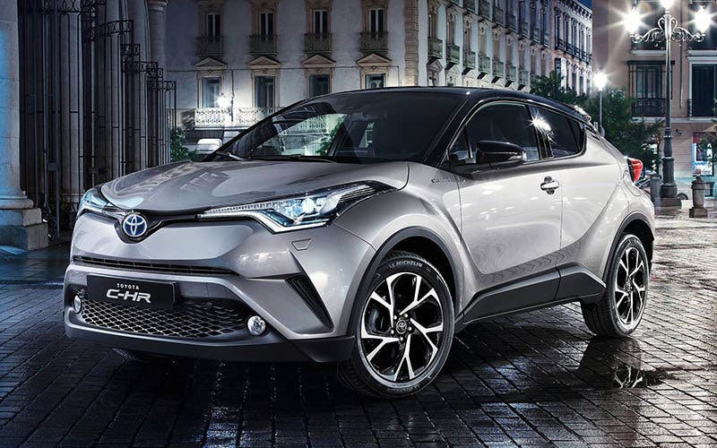 Toyota-CH-R (1)