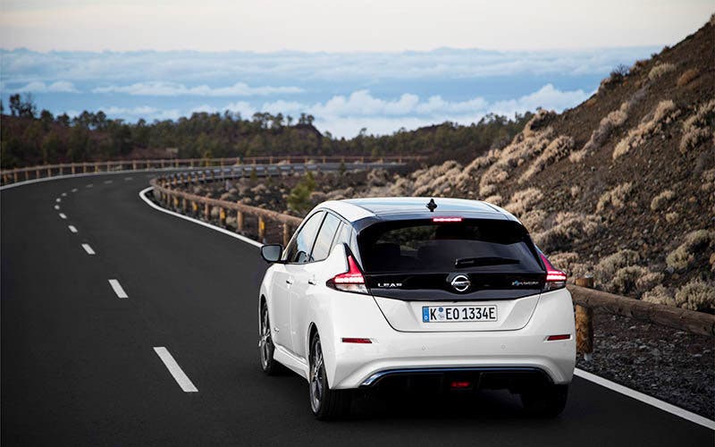 New Nissan LEAF