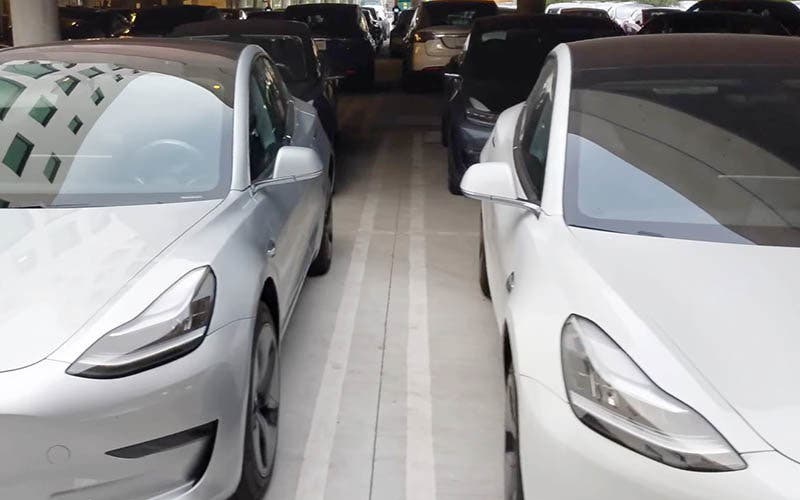 tesla-model-3-acumula