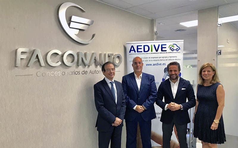aedive-faconauto-arturo-perez-gerardo-perez