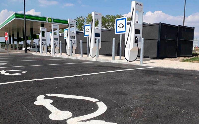 Estación de recarga de Ionity en Francia