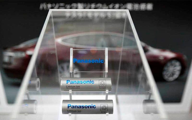 Tesla y Panasonic han logrado reducir las necesidades de cobalto en las baterías antes que el resto de la industria