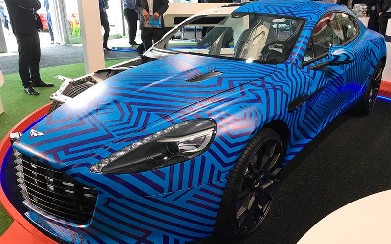 Prototipo pre-serie del Aston Martin RapidE. Fuente Twitter (@AndyatAston)