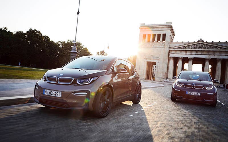 Nueva batería de 42,2 kWh para el BMW i3 y el BMW i3S