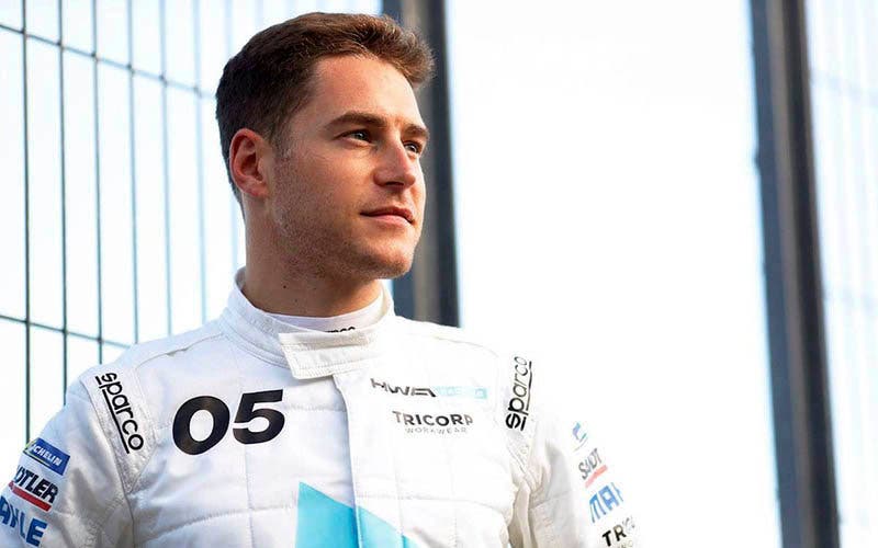 vandoorne-f1-hwa-formula-e-test-1200x800