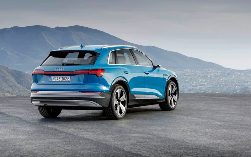 El Audi e-tron se retrasará cuatro semanas