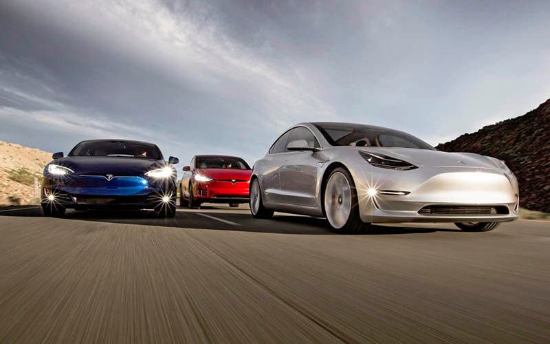Los coches eléctricos de Tesla incrementan sus ventas en california un 400 por ciento en el tercer trimestre de 2018