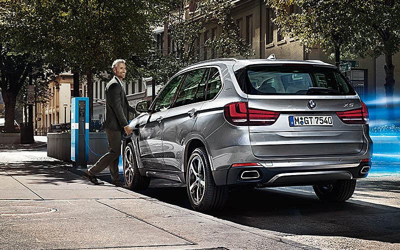 electromobility-public-charging-charge-now-04