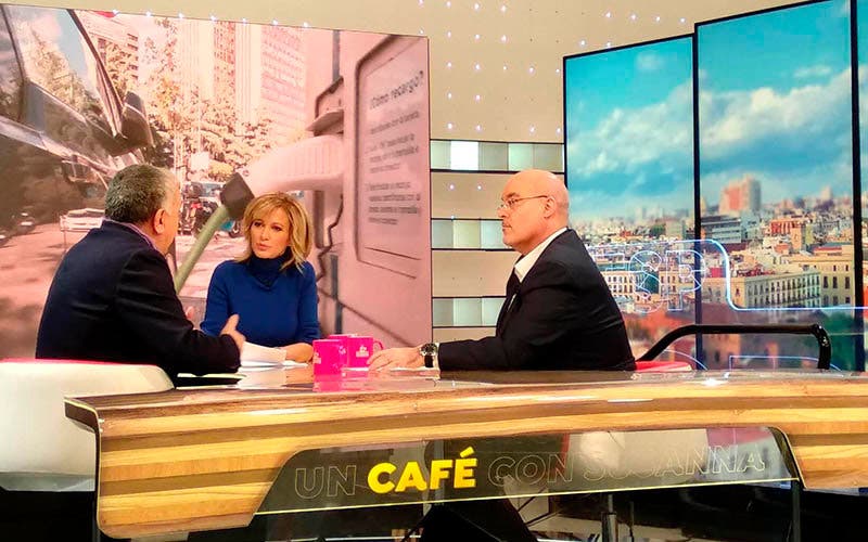 arturo-perez-un-cafe-con-susana