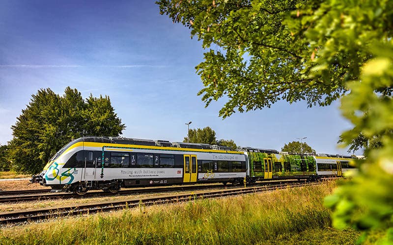 Bombardier-tren-baterías-eléctricas