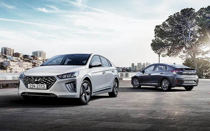 Hyundai renueva el Ioniq en 2019 en las tres versiones enlas que se comercializa