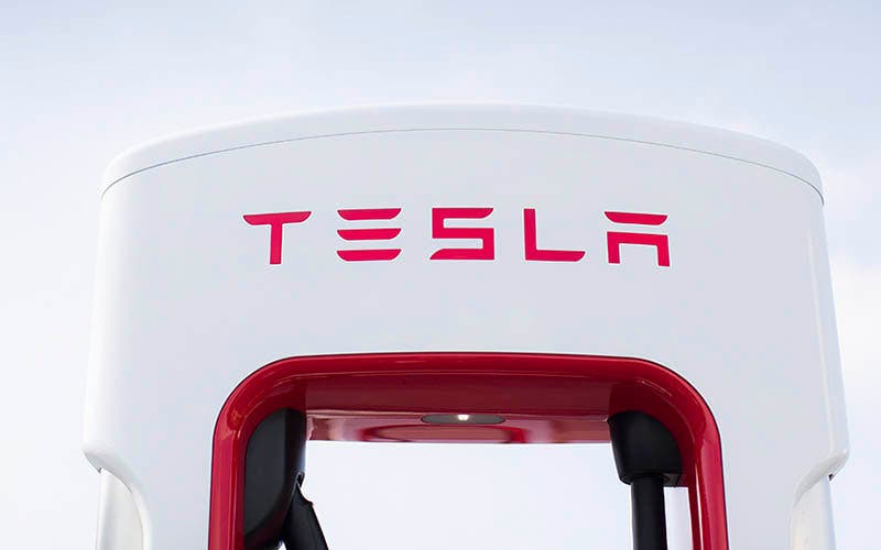 Tesla incrementa el precio de la recarga en sus Supercargadores