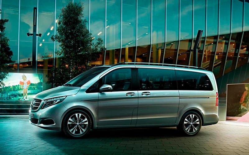 El nuevo Mercedes EQV se basará en la recientemente renovada Clase V