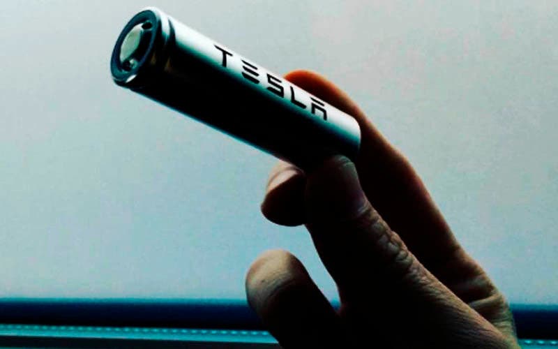 Tesla presenta una solicitud de patente para una celda de batería que incorpora un electrolito formado por dos componentes