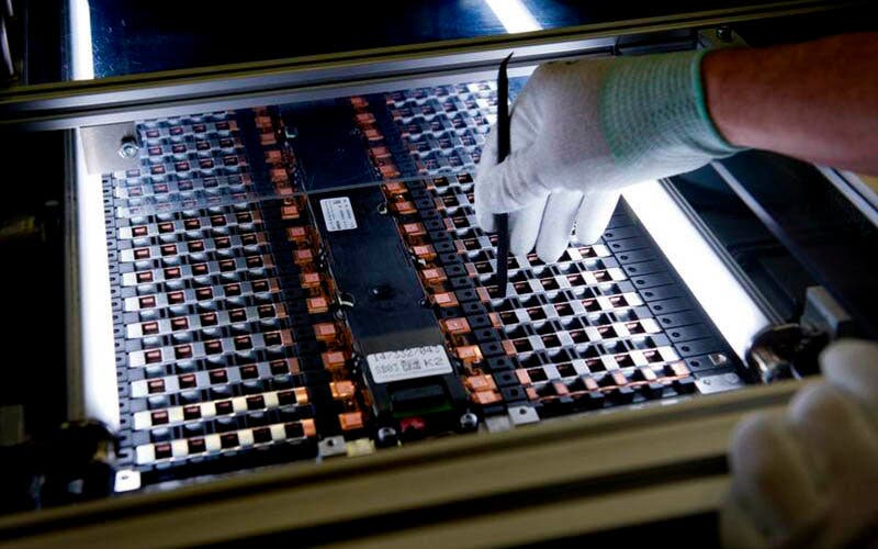 La industria alemana impulsa la instalación de una fábrica de celdas de batería