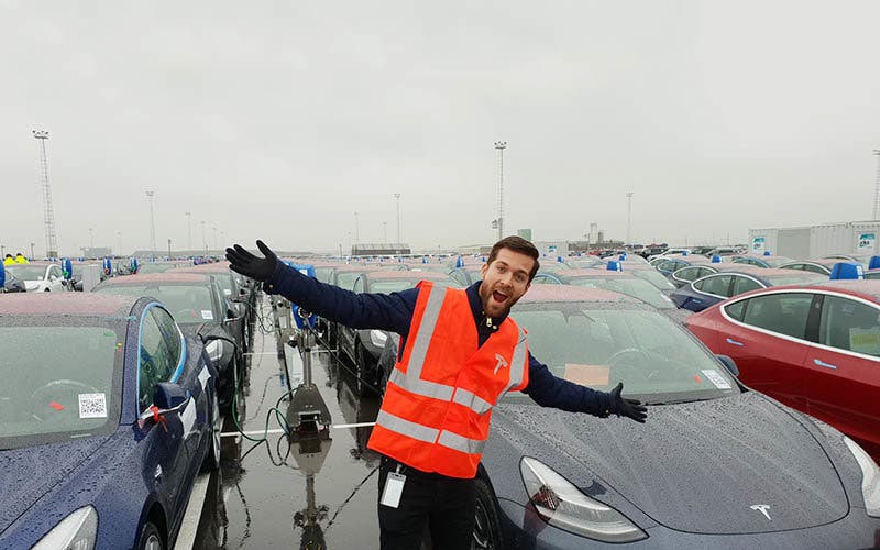 jorge-milburn-tesla