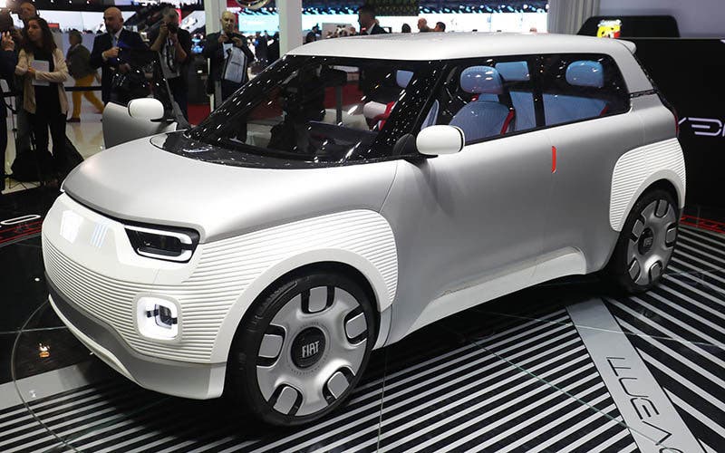 Fiat Centoventi en el Salón de Ginebra 2019.