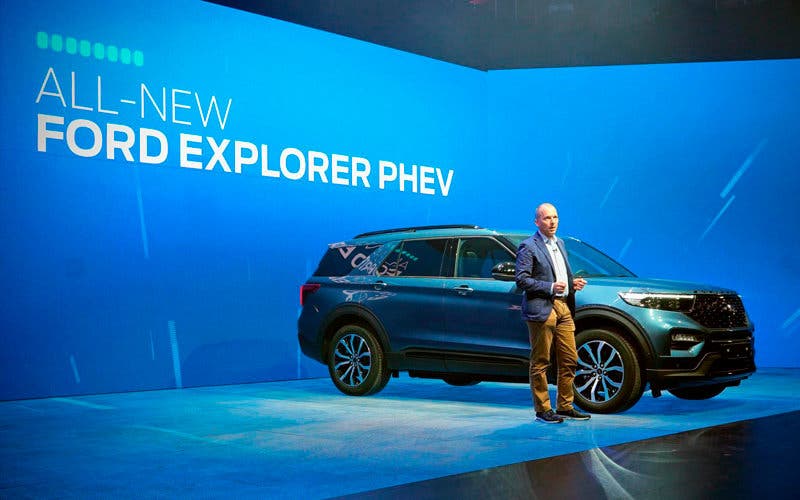 ford explorer phev