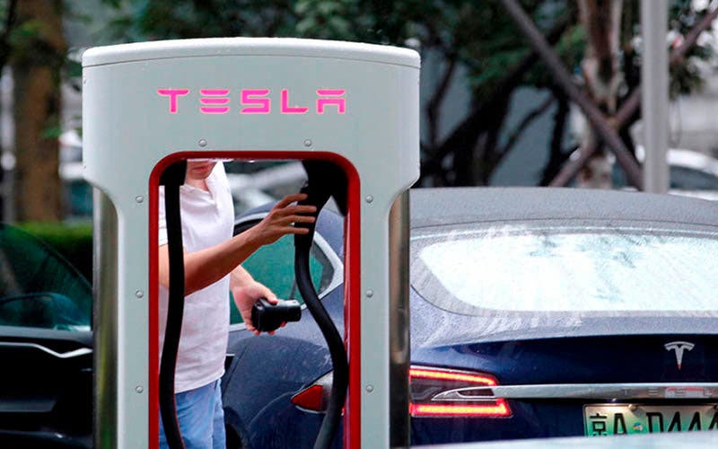 Tesla ya está probando el adaptador CCS para el Model S y el Model X