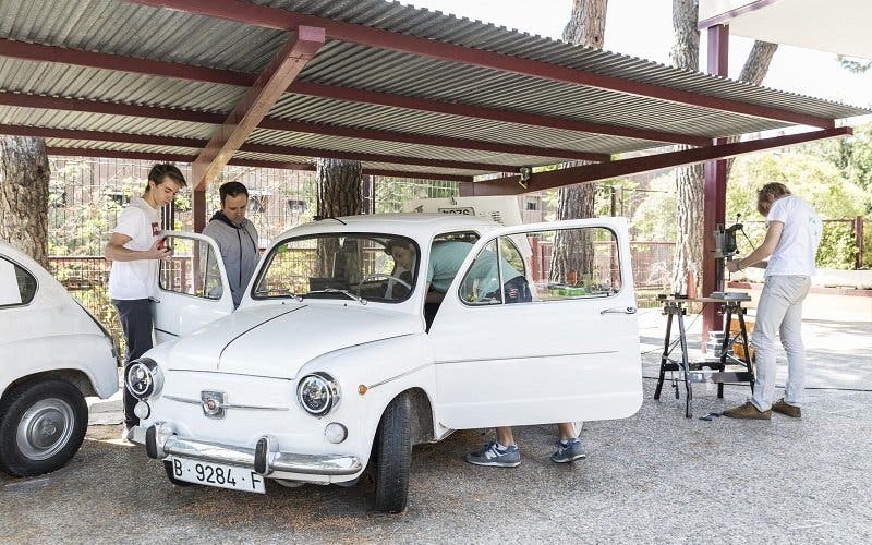 seat-600-electrico-01