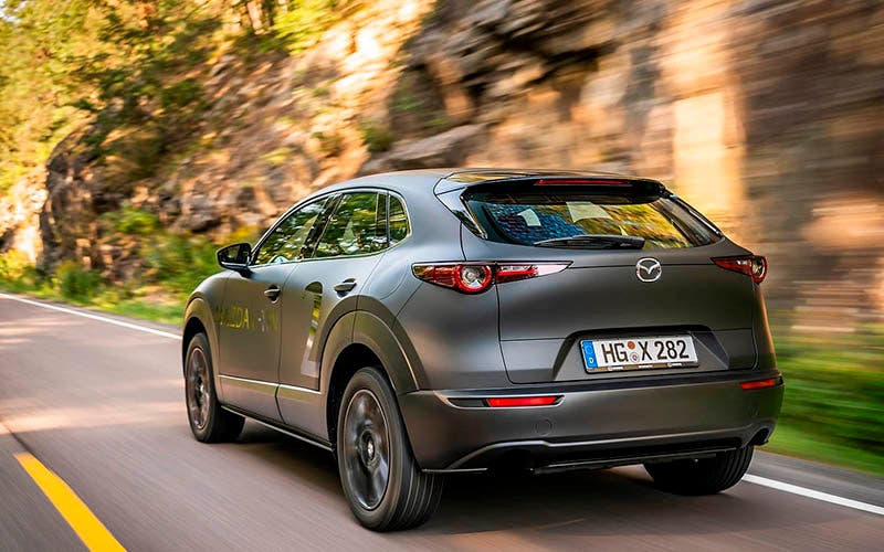 Prototipo de prueba del Mazda CX-30 eléctrico