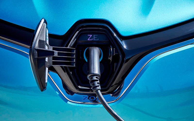 Renautl quiere competir en el segmento de las berlinas eléctricas