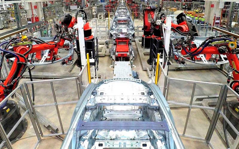 Las acciones de Tesla suben un 20%