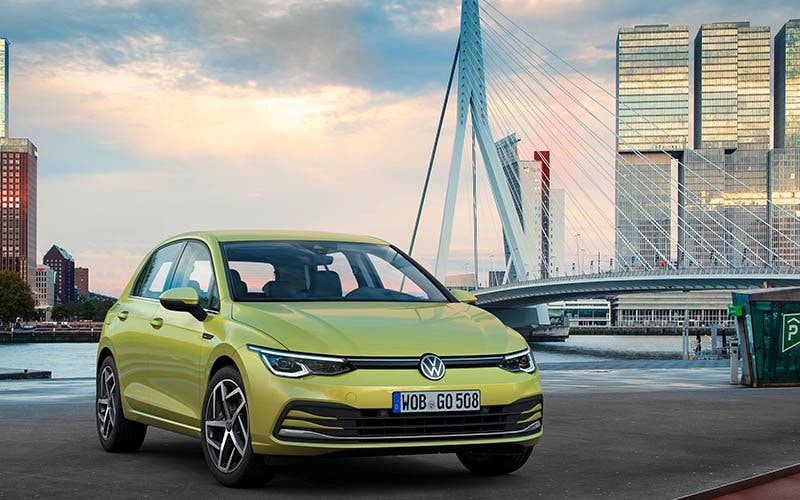 Nuevo Volkswagen Golf 8, con dos variantes híbridas enchufables