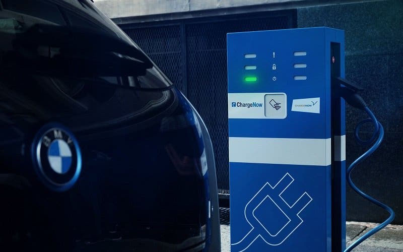 puntos-recarga-coches-electricos-bmw_portada