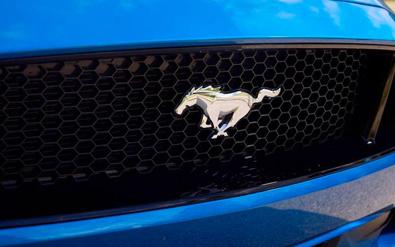 Fotos espía del primer SUV eléctrico de Ford inspirado en el Mustang