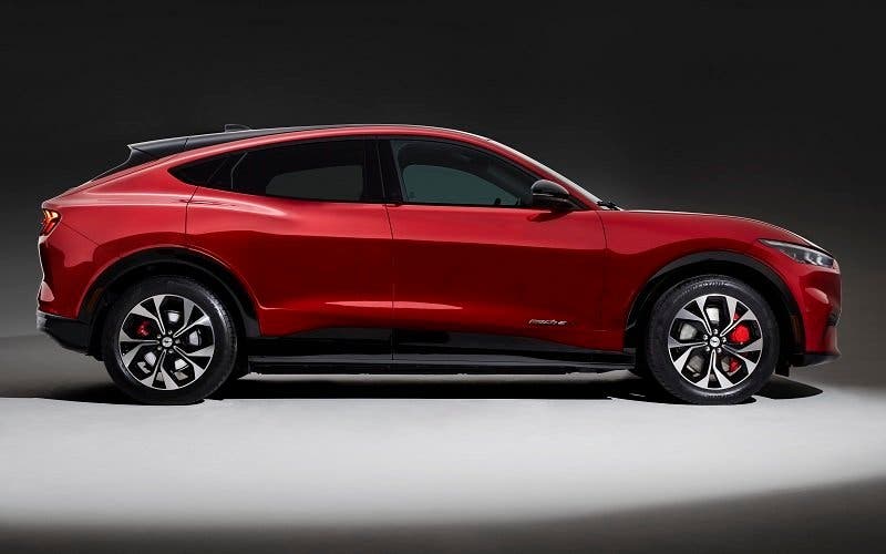 Ford Mustang Mach-E eléctrico_portada4